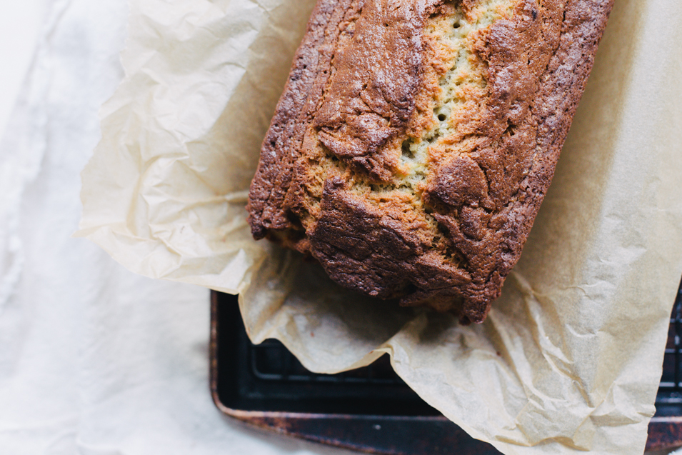 Broke in the new Lodge loaf pan tonight with banana bread. Feeling like it  was a success! : r/castiron